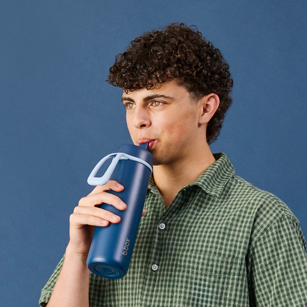 Bouteille isotherme Flip Top de 690 ml - midnight