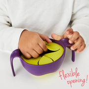 child with Bowl + straw - passion splash - b.box for kids